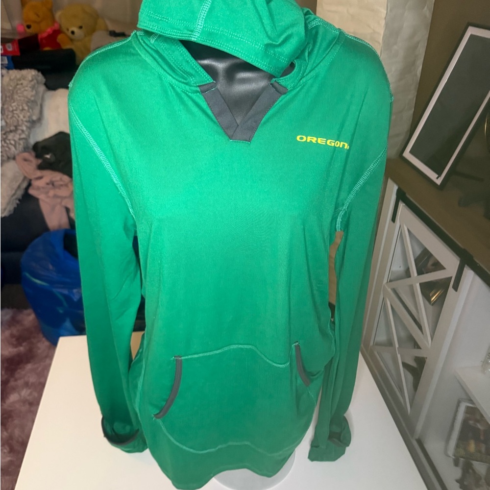Colosseum Women's Green Hoodie Sweater XL
